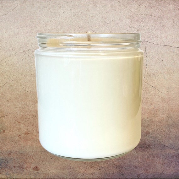 Fresh Linen Breeze Naturally Scented Candle