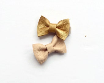 Mini Leather Hair Bow, Leather Hair Clip, Small Leather Bow, Small Baby Bow, Minimalistic Bow, Leather Clips, Hair Clip, Genuine Leather