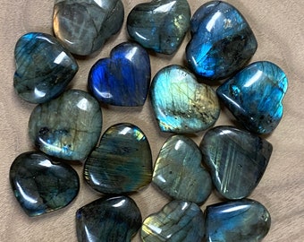 COEURS de Labradorite de Madagascar - 3 à 4 Centimètres - Coeurs de Cristal - Pierre du Troisième Oeil - Cristaux de Guérison Pierres de Guérison