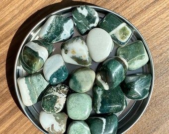 Sardonyx Green TUMBLED  Sardonyx - Root Chakra - Base Chakra - Energy Healing - Reiki