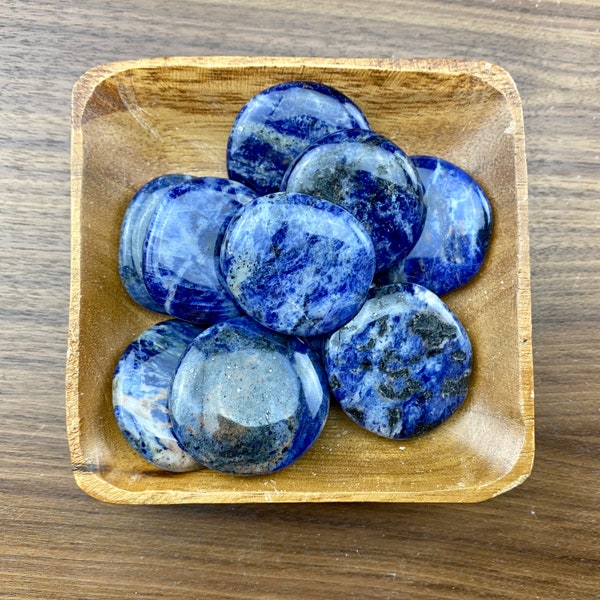 Sodalite PALM STONE - Palm Stone Sodalite - Throat Chakra Stone - Healing Crystals and Stones - Calming Crystal
