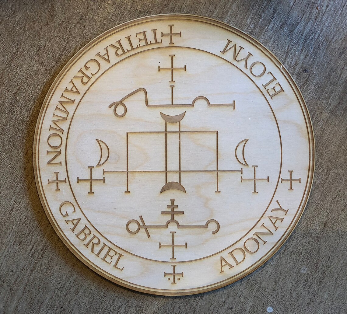 Gabriel Crystal Grid - Gabriel Altar Table - Altar Decoration - Etsy