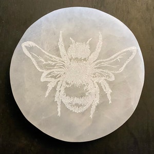Selenite Engraved Charging Disc Honey Bee 6 Inch - Sacred Geometry - Crystal Cleansing - Engraved Selenite
