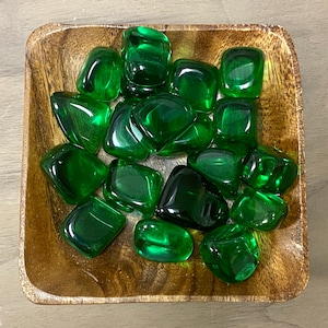 Green Obsidian TUMBLED - GLASS Manmade - Green Obsidian - Heart Chakra Stone -  Love Crystal -  healing crystals and stones