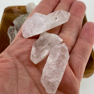 Clear Quartz Rough POINTS COMMERCIAL Grade Natural Quartz Points Clear Quartz Points Crown Chakra All Chakras Energy Healing image 3