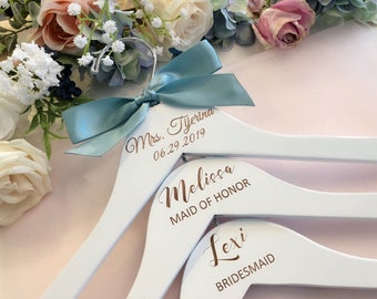 Engraved Wedding Hanger,Rose Gold Personalized Wedding hanger, Bridesmaid Gift, Bridal Dress Hanger,  Wedding Name Hangers