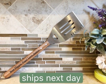 Father's day gift, Personalized Spatula, Grilling, BBQ, Bamboo Wood Spatula, Engraved, King of Grill, Dad Gift, Man Gift, Grandpa, Step dad