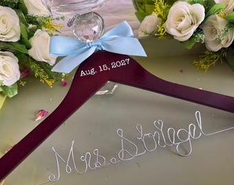 Personalized Wedding  Hanger,Custom Bridal Gift, Wedding Hanger, Bridal shower Gift, Bridesmaid hanger,Silver Wire Mrs /mr Name,