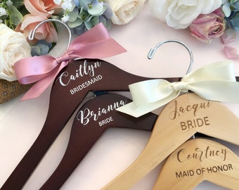 Personalized Bridesmaid Hangers, Wedding Hanger, Bridal Dress Hanger, Engraved Bridesmaid Hanger, Wedding Name Hangers