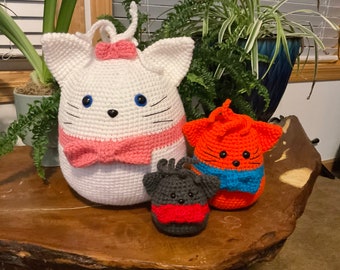 Kitty Cat Crochet patrón squishmallow, influenciado por los Aristogatos, squishy, peluche, amigurumi, 3 tamaños, almohada, pdf, peluche