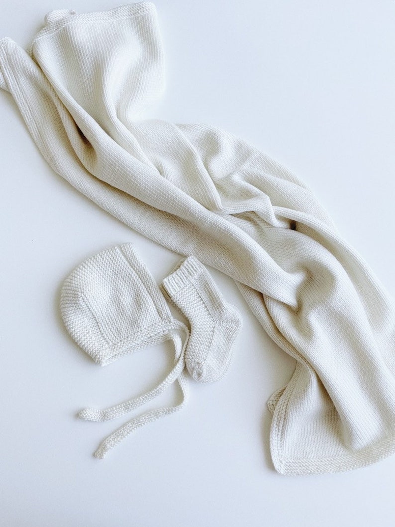 Knit Baby Blanket White Baby Knit Baby Socks Knit Etsy
