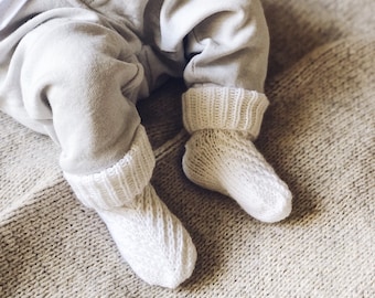 Handknit Merino Wool Baby Socks: Newborn Gift (0-3 Months)