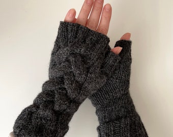 Knit fingerless gloves, knit grey mitts, alpaca wool handwarmers, knitted armwarmers, women's knit wristwarmers, winter mitts
