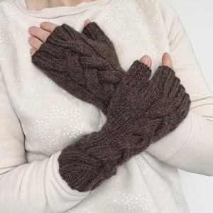 Guantes sin dedos de punto, guantes marrones de punto, calentadores de manos de lana de alpaca, calentadores de brazos de punto, calentadores de muñeca de punto para mujer, guantes de invierno imagen 6