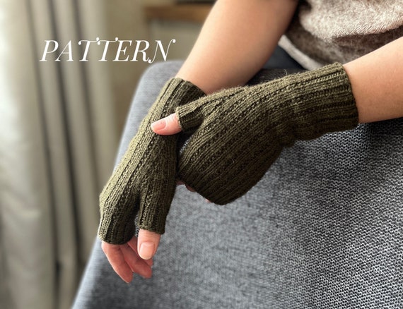 Knit Fingerless Gloves Pattern: Commodus Mitts (PDF Pattern)