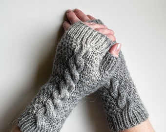 Knit fingerless gloves, knit grey wool mitts, handknit gray handwarmers, knitted armwarmers, women's knit wristwarmers, winter mitts