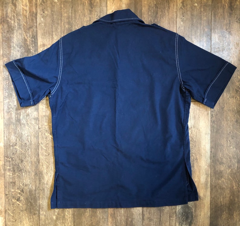 Vintage 1960's Men's M Navy Blue Short Sleeve Tunic Top with White Contrast Stitching, Double Hip Pockets, Notched Collar, and Snap Buttons image 5
