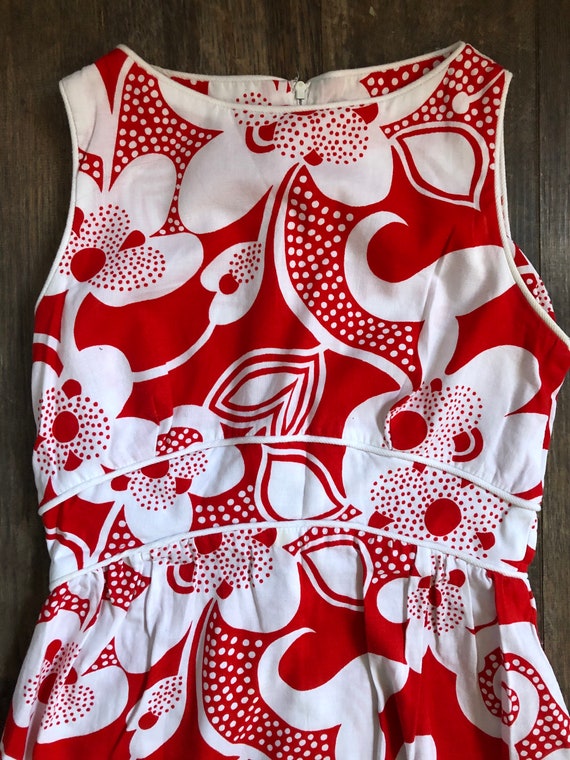 Vintage 1960's XS/S Red and White Hawaiian Print … - image 3