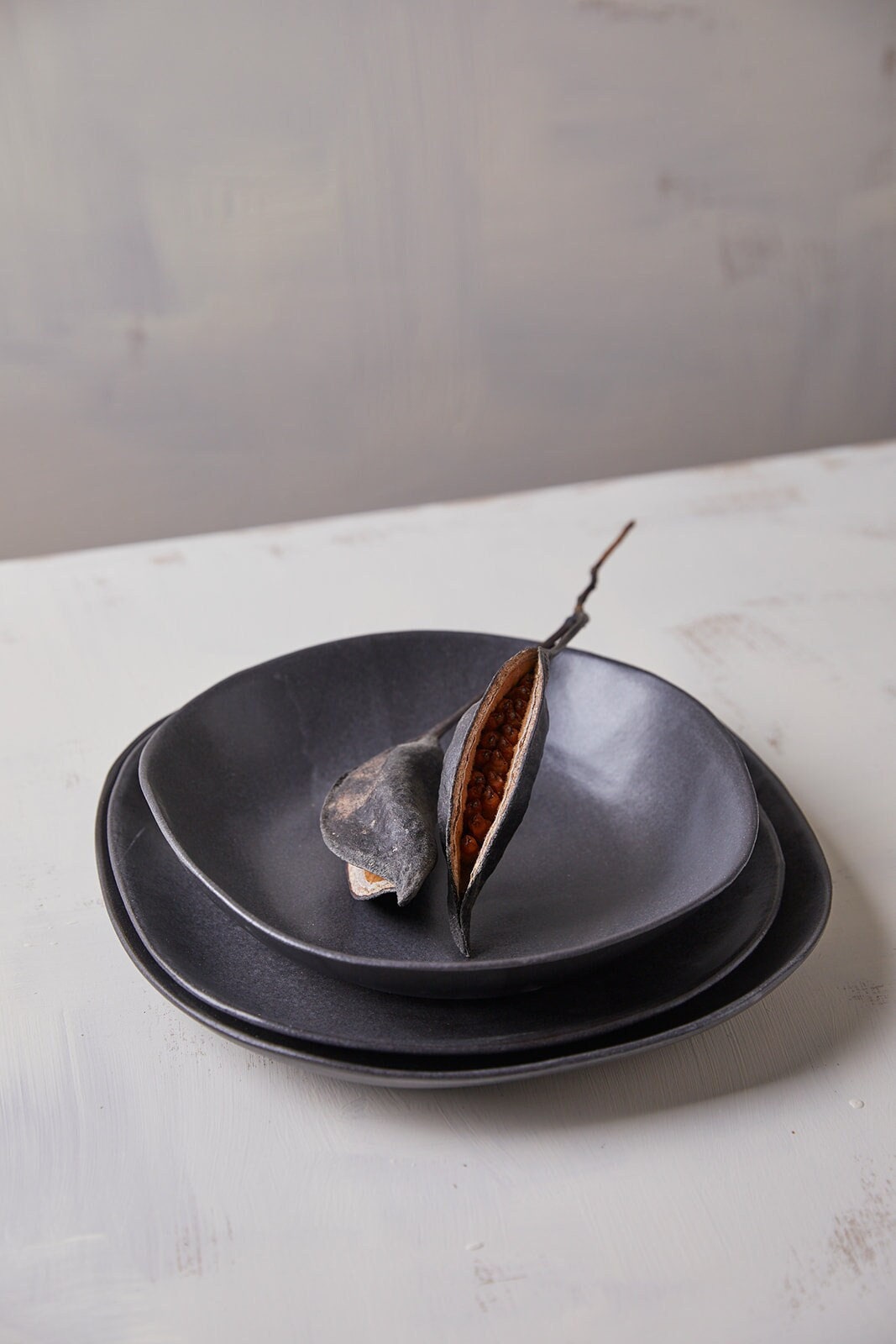 Black dishware hotsell
