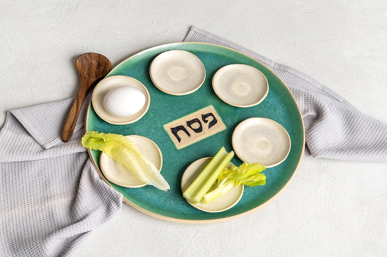 Green Ceramic Seder Plate, Large Festive Passover Round Plate, Jewish Holiday Gift