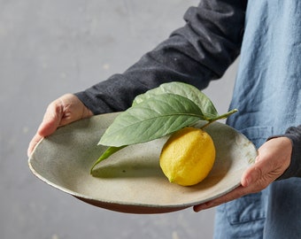 Tazón blanco de cerámica hecho a mano, tazón grande para servir cena rústica, plato para servir ensalada de pasta/guisos, tazón de frutas moderno de cerámica
