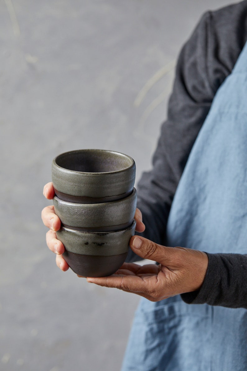 Set of TWO Handmade 10 oz Coffee Cups Without Handle, Black and Lilac Ceramic Cups, Cappuccino Pottery Coffee Cups / Teacups Set, Mom Gift image 9