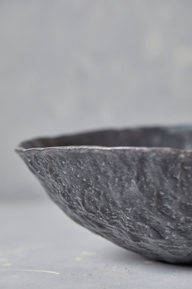 Handmade Large Organic Shape Black Serving Bowl, Black Ceramic Bowl, Textured Pottery Salad Bowl, Deep Decorative Bowl, Unique Wedding Gift image 3