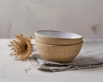 Set di ciotole in ceramica maculata fatte a mano: ceramica rustica in gres