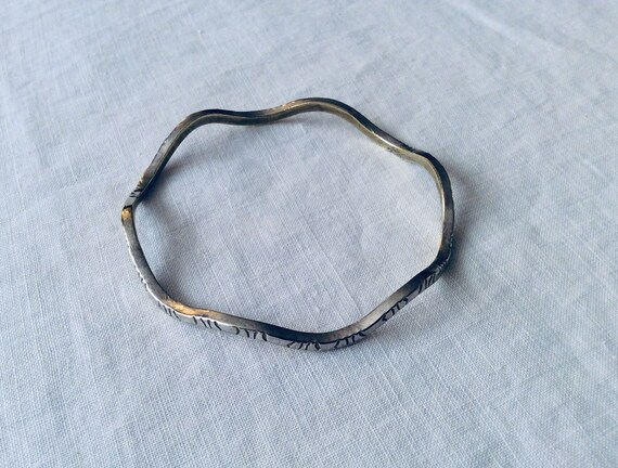 Sterling Silver Stacking Bangle. Wavy Freeform Ba… - image 8