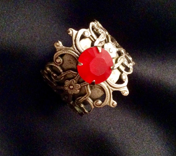 Vintage Metal Filigree Ring - image 1