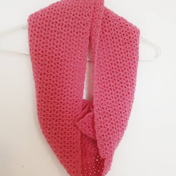 Capucha de ganchillo. Capucha de ganchillo grueso. Bufanda de ganchillo. Capucha de invierno. Ganchillo grueso. Bufanda de ganchillo. Bufanda de coral. Capucha de encaje. Regalo de boda