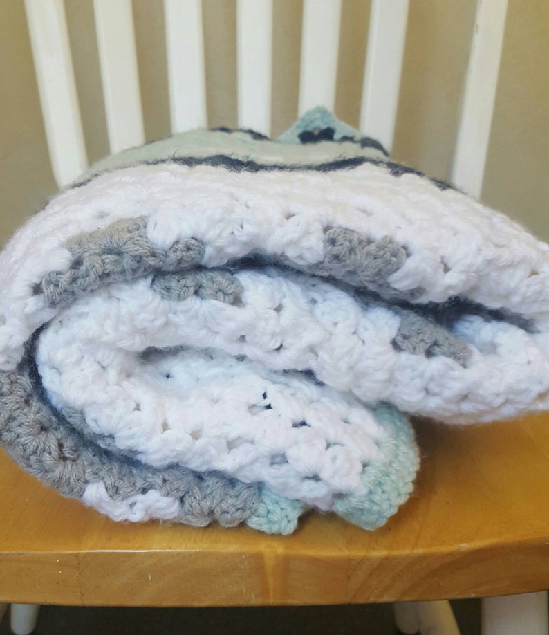 Navy Crochet Blanket. Crochet Blanket. Handmade Afghan. Crochet Throw