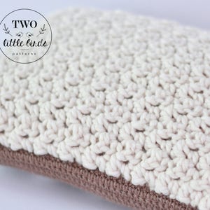 Gehaakt kussenpatroon meneer en mevrouw, tutorial gehaakt sierkussen, haakpatroon bruiloft, cadeau voor pasgetrouwden, MR. & MRS. KUSSENset afbeelding 3