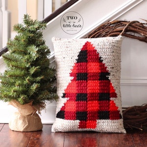 Christmas crochet pattern, crochet pillow pattern, buffalo plaid, buffalo check, crochet Christmas tree, pdf file, The BUFFALO SPRUCE Pillow image 2