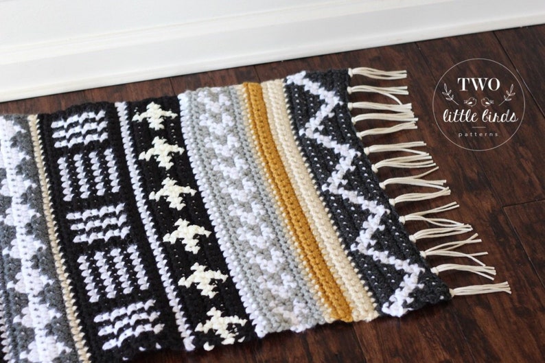 Crochet rug pattern, tapestry crochet rug, crochet throw rug tutorial, carpet pattern, mud cloth, tribal pattern, geometric, FREE SPIRIT RUG image 1