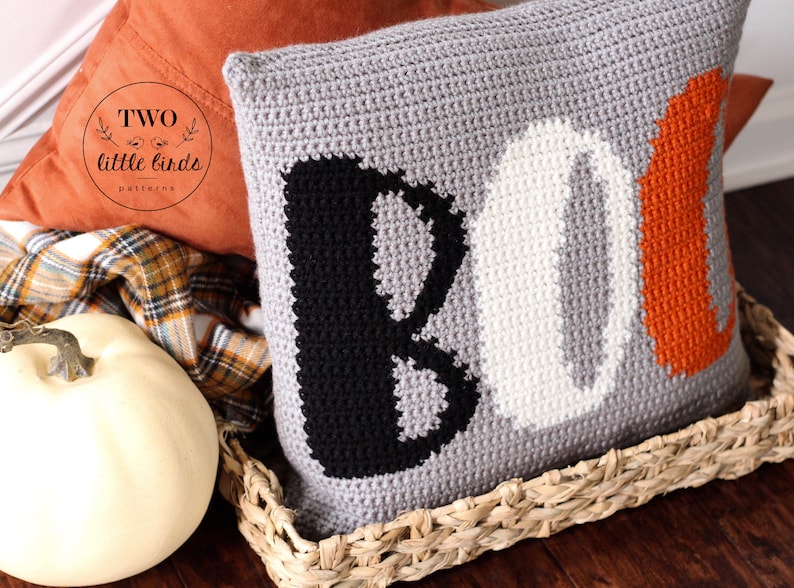 Halloween crochet pattern, fall throw pillow crochet pattern, crochet pillow, boo decor, halloween decor, intarsia crochet, BOO Pillow image 3