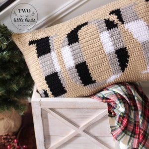 Christmas crochet pillow pattern, crochet pillow cover tutorial, buffalo plaid, buffalo check decor, crochet home decor, JOY PILLOW