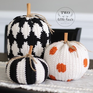 Crochet pumpkin pattern, crochet pumpkins, halloween crochet, fall crochet ideas, pumpkin crochet pattern, pdf download, KINSEY PUMPKIN SET image 8