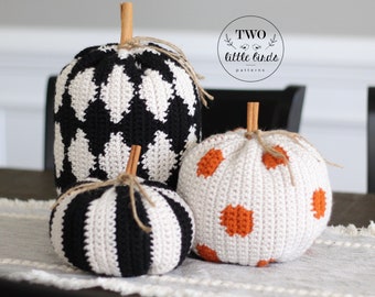 Crochet pumpkin pattern, crochet pumpkins, halloween crochet, fall crochet ideas, pumpkin crochet pattern, pdf download, KINSEY PUMPKIN SET