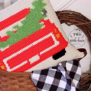 Crochet Christmas pillow pattern, farmhouse Christmas tree truck pillow cover, crochet pattern, crochet holiday decor, The EVERGREEN Pillow image 7