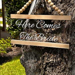 Acrylic Wood Sign, Here Comes The Bride Sign, Wedding Signs, Ring Bearer Sign, Flower Girl, Rustic Wedding Décor, Photo Prop, Ceremony Sign