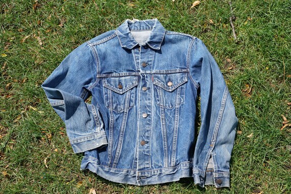 LEVI Big E Denim Jacket