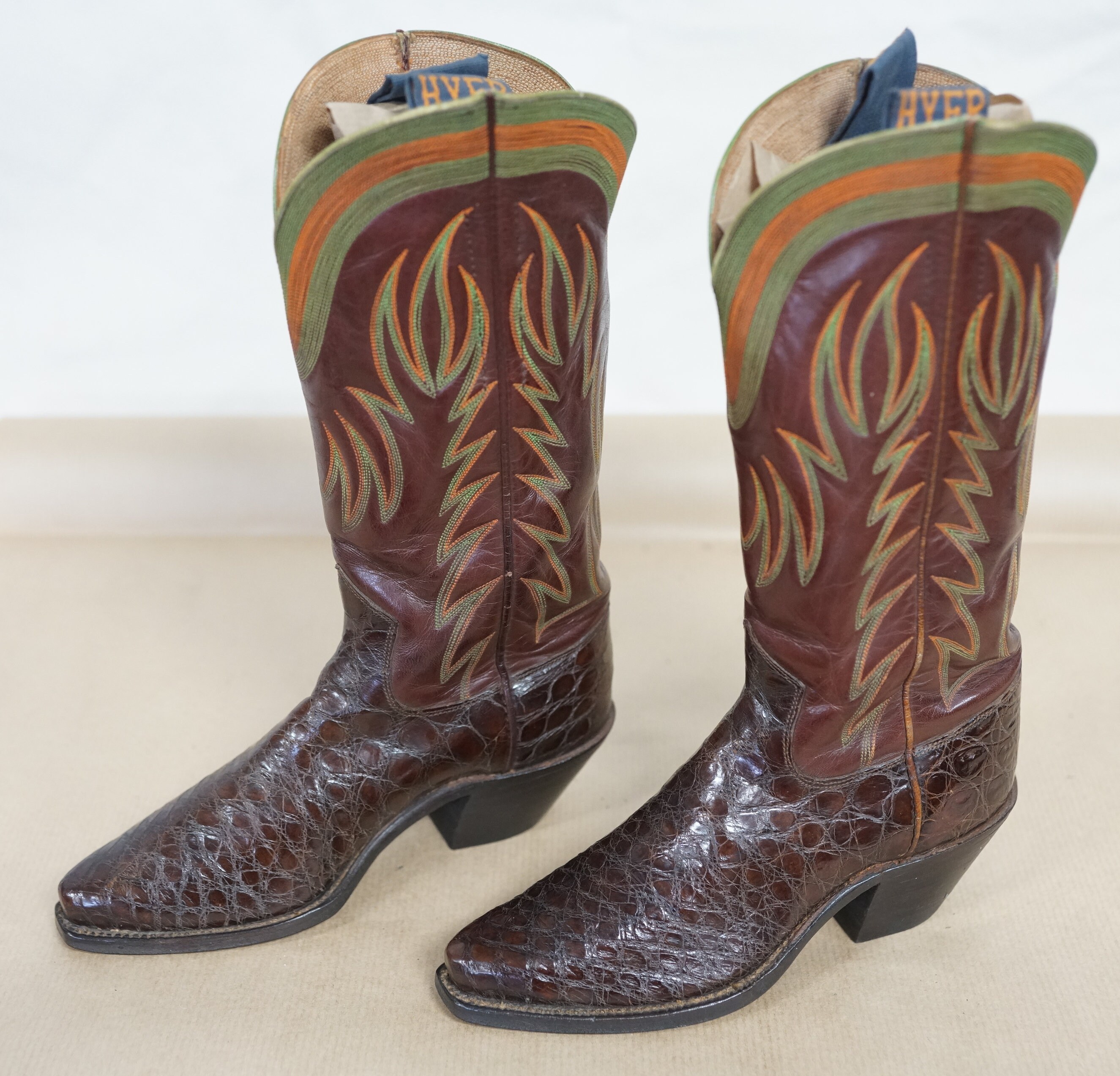 vintage womens cowboy boots