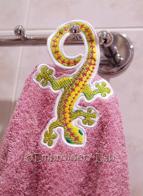 Towel topper lizard Machine Embroidery Design gecko embroidery Etsy
