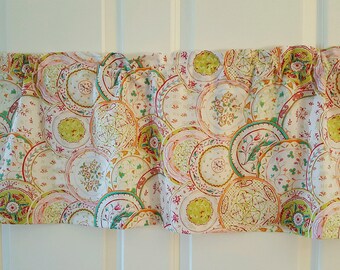 Shabby Chic Pink Yellow Dining Room Plates Curtain Valance Shabby Chic Pink Yellow Dining Room Plates Curtain Valance