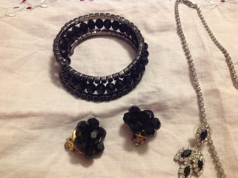 Vintage Costume Jewelry Lot Necklaces Bracelets Rings Earrings Items Shown in Pics Mixed Lot Sold As Is