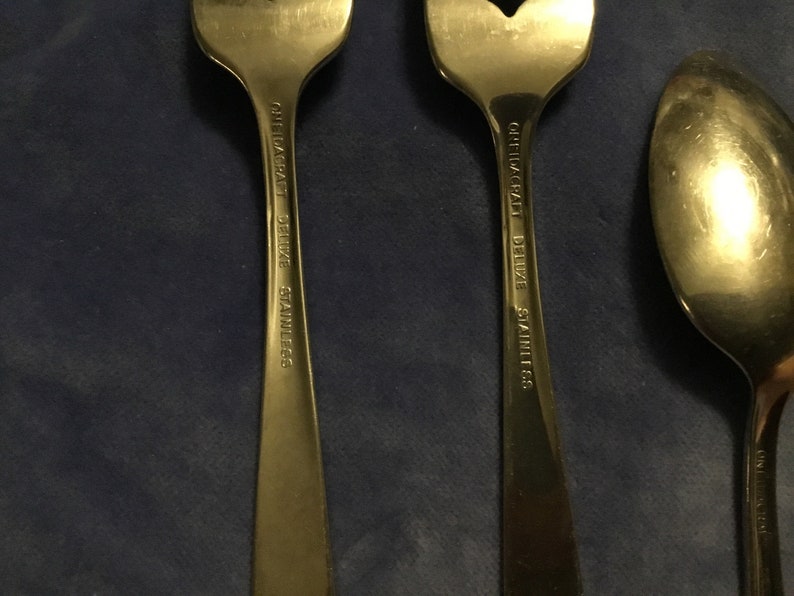 Oneida Silver Company Deluxe Flatware Discontinued Art Deco Etsy