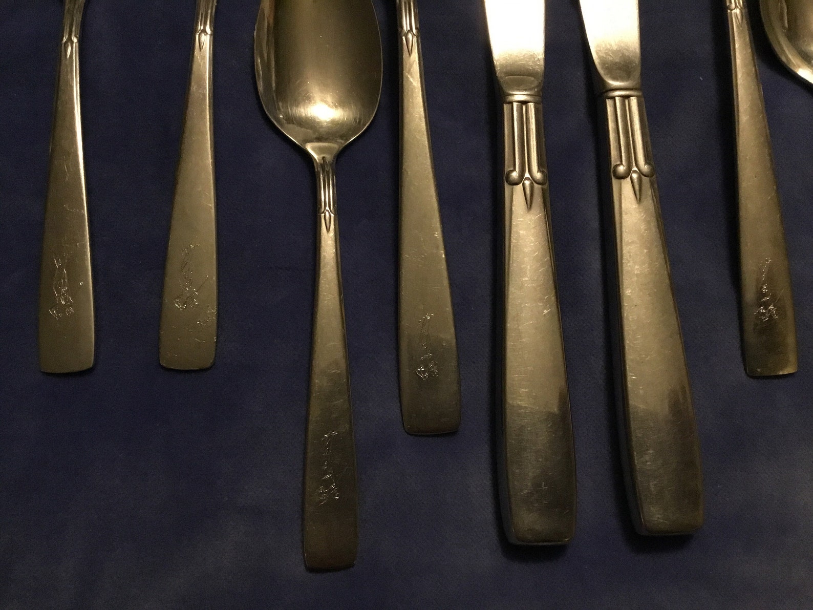Oneida Silver Company Deluxe Flatware Discontinued Art Deco Etsy