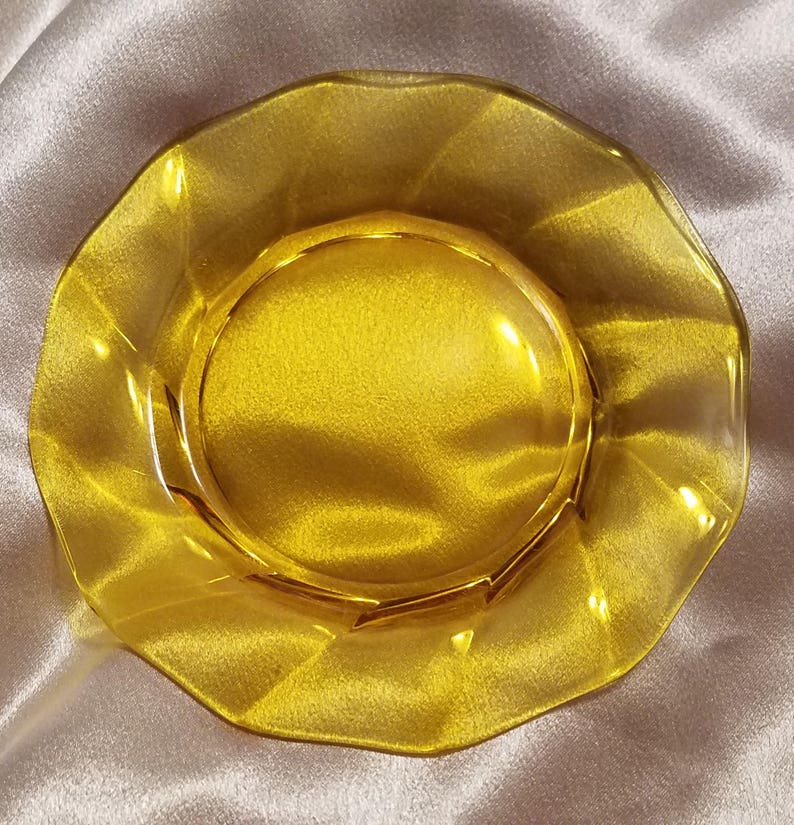 Rare Vintage Marked Heisey Elegant Glass Marigold Twist Dessert Accent Plate