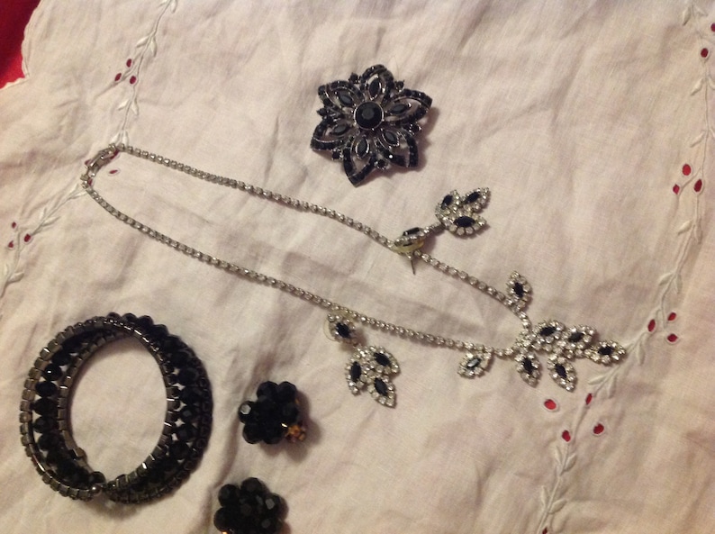 Vintage Costume Jewelry Lot Necklaces Bracelets Rings Earrings Items Shown in Pics Mixed Lot Sold As Is